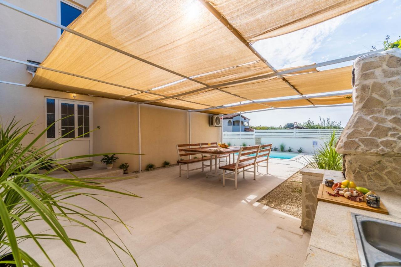 Villa Ostone 普拉 外观 照片